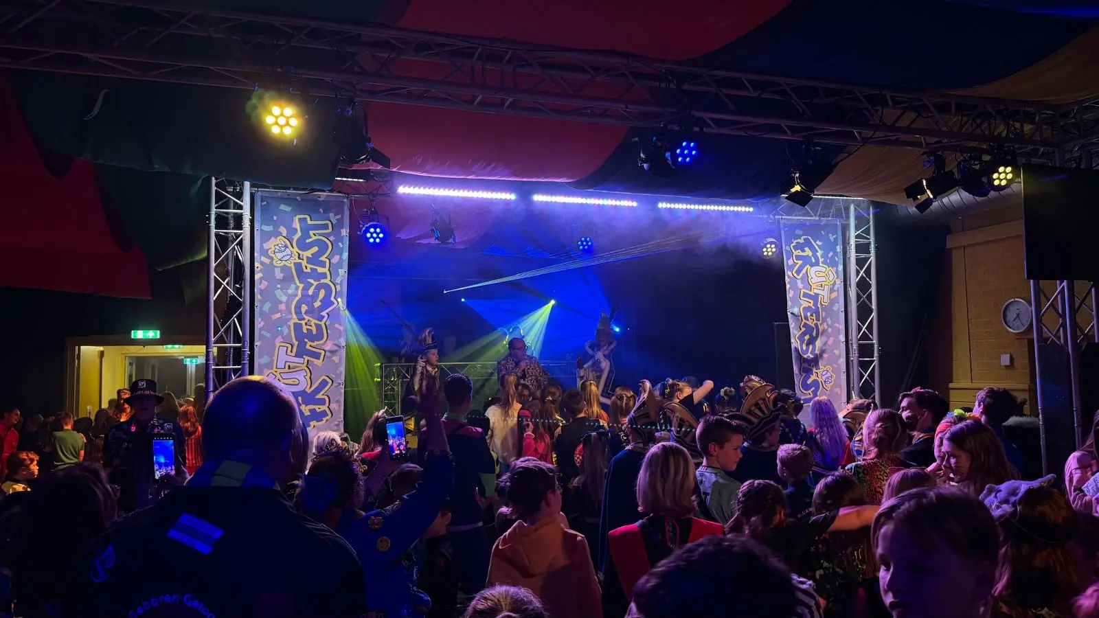 ût Fruttersfist in de krant: een mooi moment voor ons carnavalsfeest